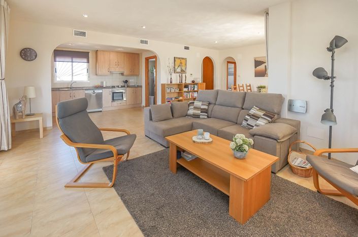 Image No.3-5 Bed Villa for sale