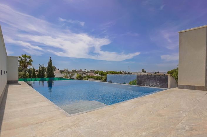 Image No.6-4 Bed Villa for sale