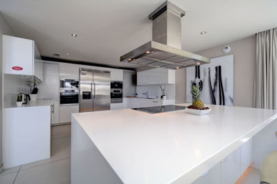 12-53013098fcab6c38b1379cd33298e050