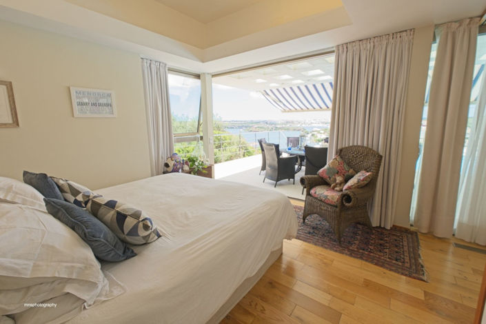 Image No.10-4 Bed Property for sale