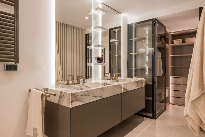 Image No.15-3 Bed Property for sale