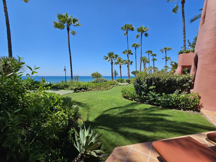 Image No.28-3 Bed Property for sale