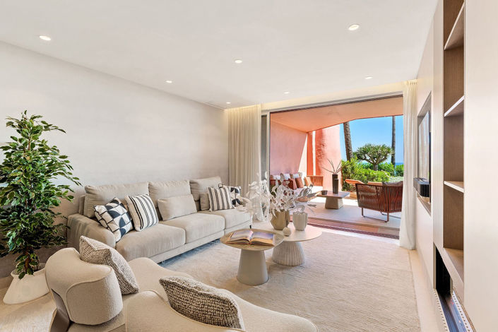 Image No.4-3 Bed Property for sale