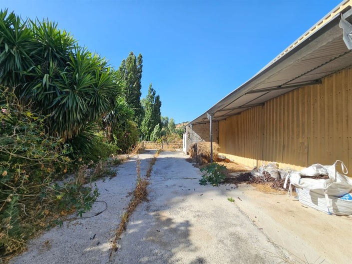 Image No.22-Propriété de 6 chambres à vendre à Casares
