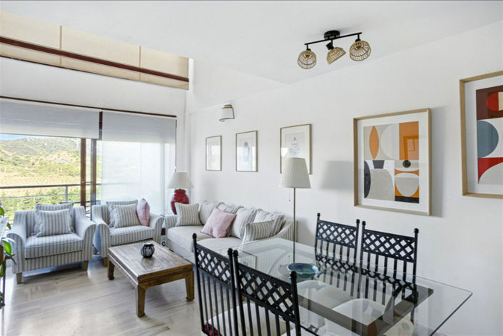 Image No.3-3 Bed Property for sale