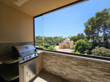 10-bb915d1cb19341576dcdc994b81ab9c5