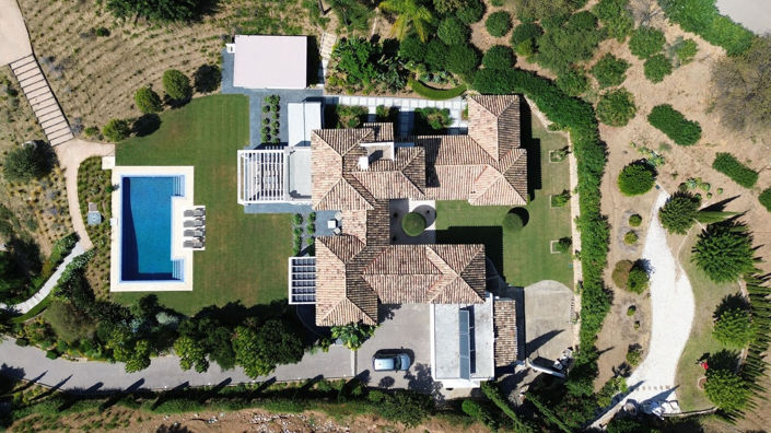 Image No.2-4 Bed Property for sale