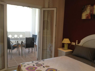 8-e64a9055bba3e77ac8aca3b893cdf826