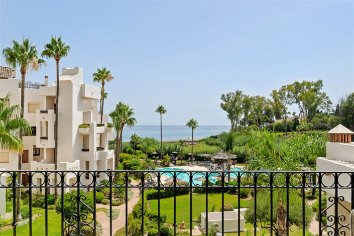 Image No.2-3 Bed Property for sale