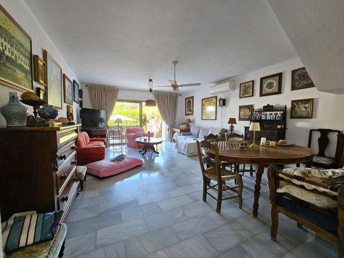 Image No.6-3 Bed Property for sale