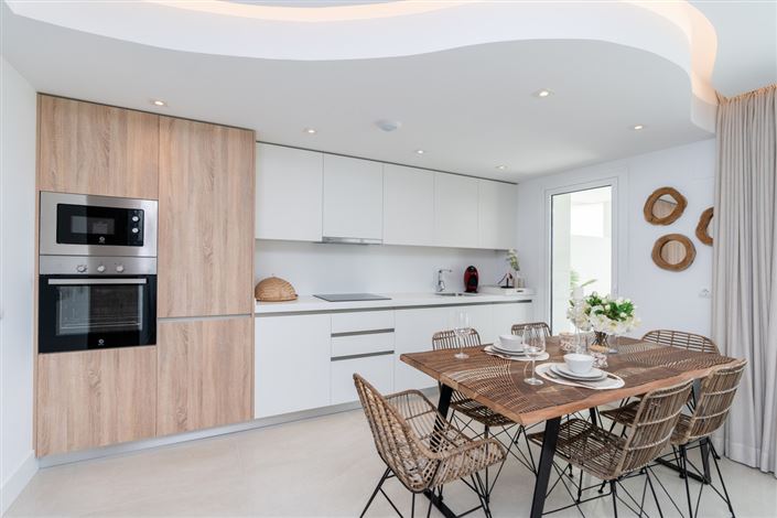 Image No.15-2 Bed Apartment for sale