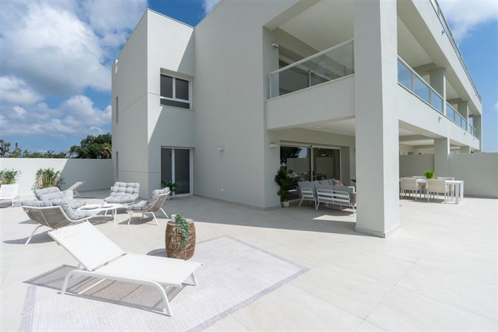 Image No.28-2 Bed Apartment for sale