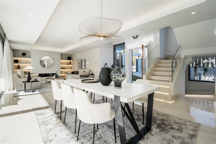 Image No.8-Villa / Détaché de 4 chambres à vendre à Estepona