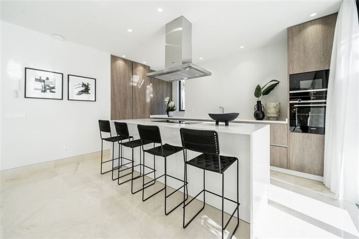 Image No.9-Villa / Détaché de 4 chambres à vendre à Estepona