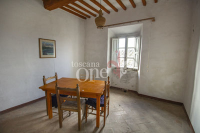 Palazzo Serrazzano22 low.JPG