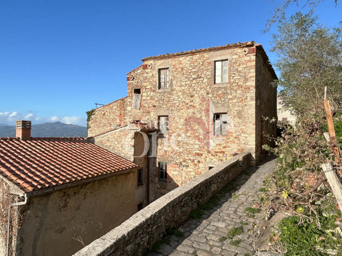 Image No.5-6 Bed House for sale