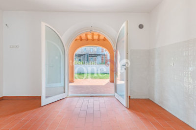 Via dei Monaci Certosini 32 - Nadia Negro Pesce (1