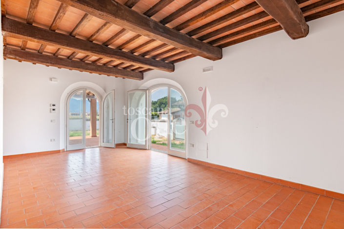 Image No.26-3 Bed House for sale