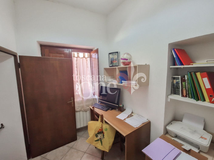 Image No.9-Appartement de 1 chambre à vendre à Cinigiano