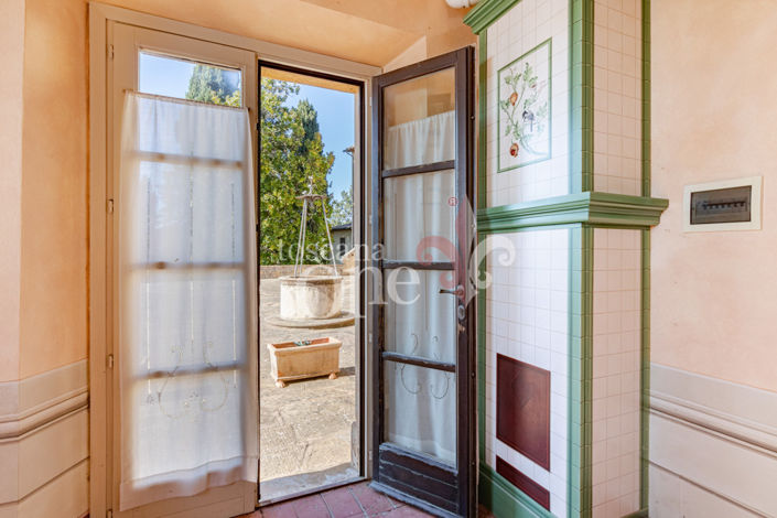 Image No.12-1 Bed Apartment for sale