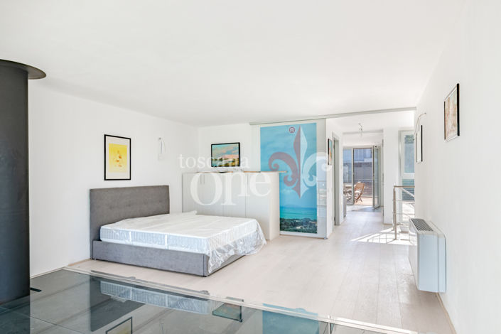 Image No.21-1 Bed Townhouse for sale