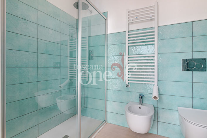 Image No.29-1 Bed Townhouse for sale