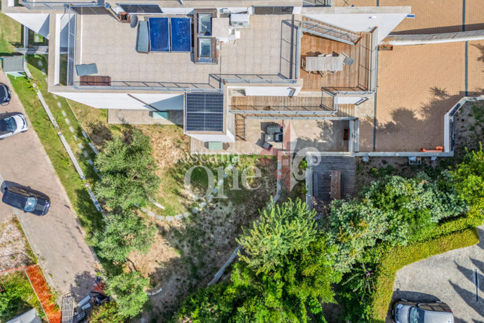 Image No.11-1 Bed Townhouse for sale