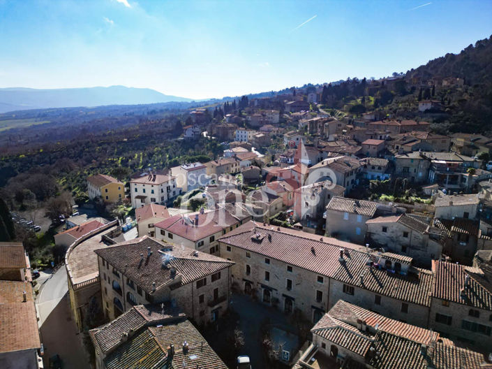 Image No.10-2 Bed House for sale