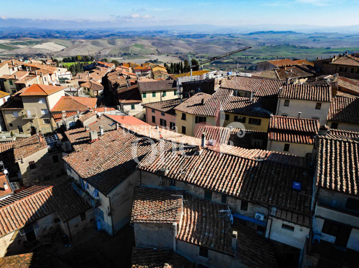 Image No.12-2 Bed House for sale