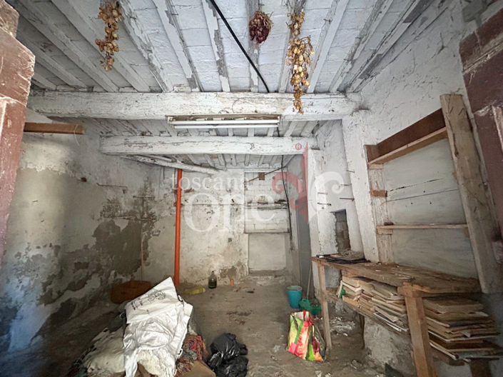 Image No.21-2 Bed House for sale