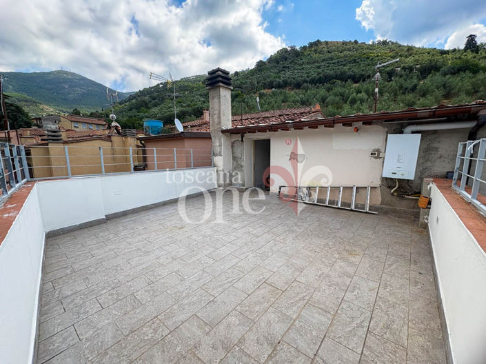 Image No.20-3 Bed House for sale