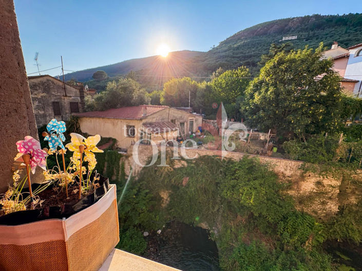 Image No.21-3 Bed House for sale