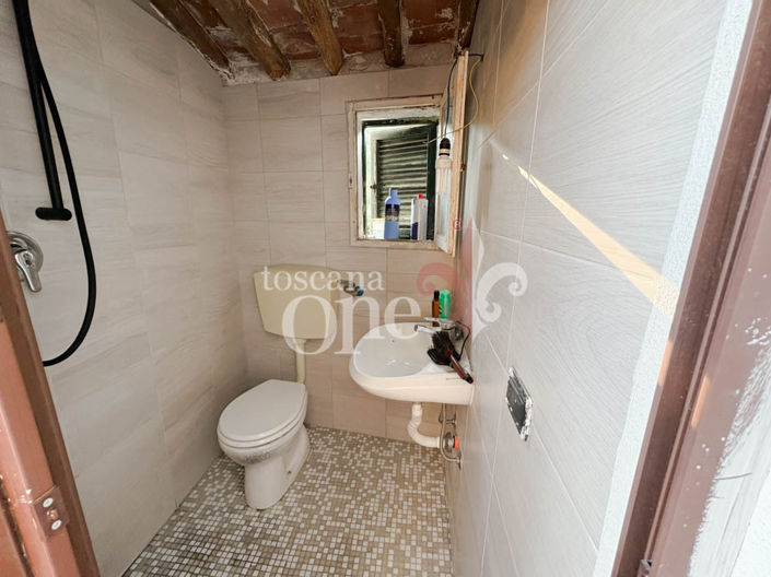 Image No.24-3 Bed House for sale