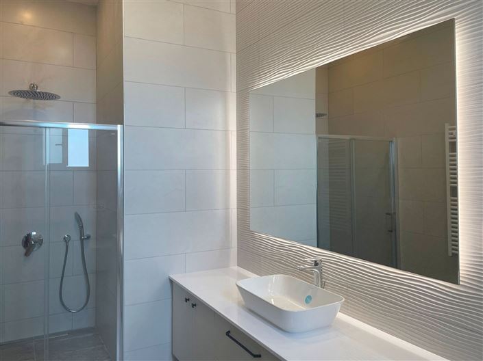 Image No.10-4 Bed House for sale