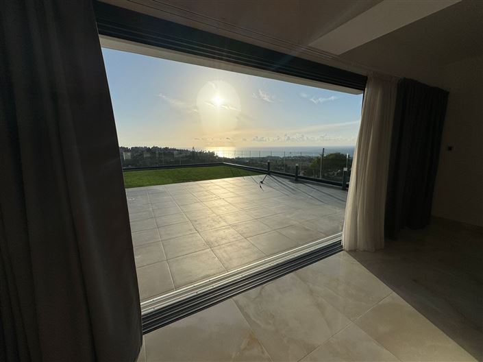 Image No.10-3 Bed Penthouse for sale