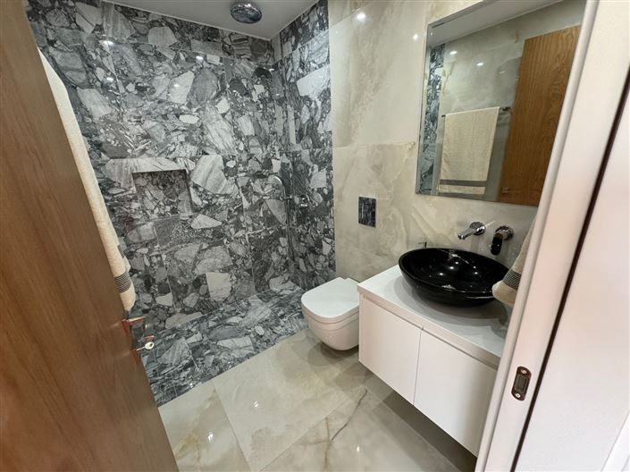 Image No.17-3 Bed Penthouse for sale