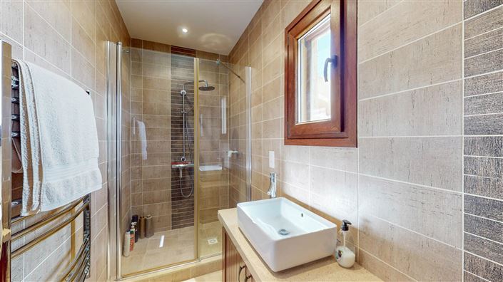 Image No.24-Maison de 5 chambres à vendre à Ineia