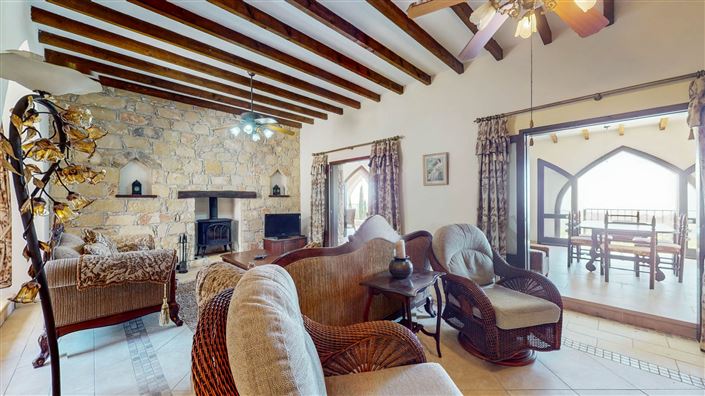 Image No.4-Maison de 5 chambres à vendre à Ineia