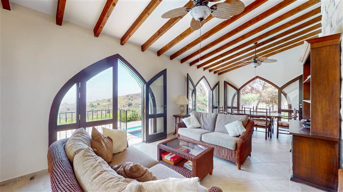 Image No.7-Maison de 5 chambres à vendre à Ineia