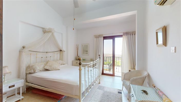 Image No.8-Maison de 5 chambres à vendre à Ineia