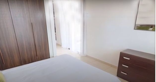 Image No.5-Maison de 3 chambres à vendre à Universal