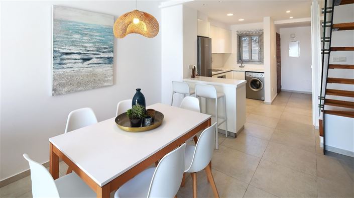 Image No.4-3 Bed House for sale