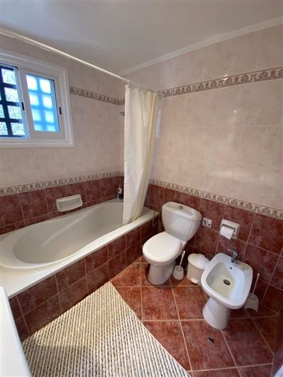 Image No.13-3 Bed House for sale