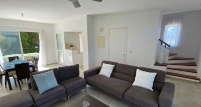 c72b3dc0-b699-469c-a31d-5f11e79ad556