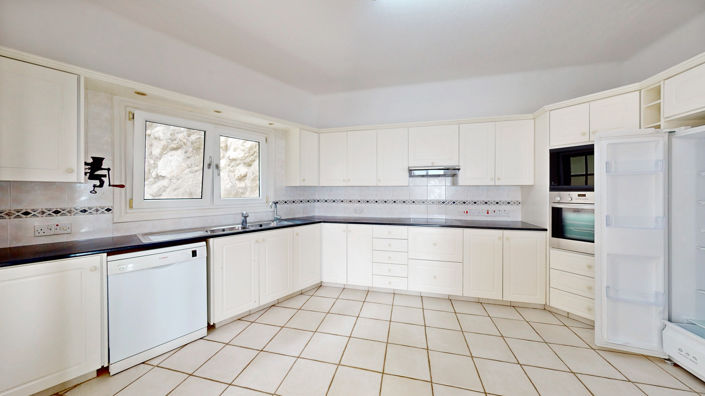 Image No.3-Maison de 5 chambres à vendre à Tala