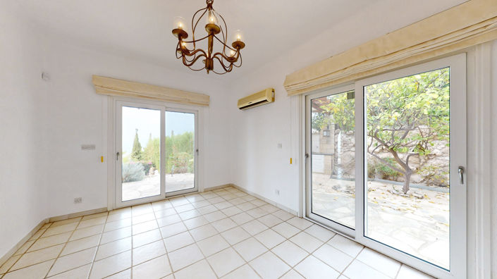 Image No.6-Maison de 5 chambres à vendre à Tala