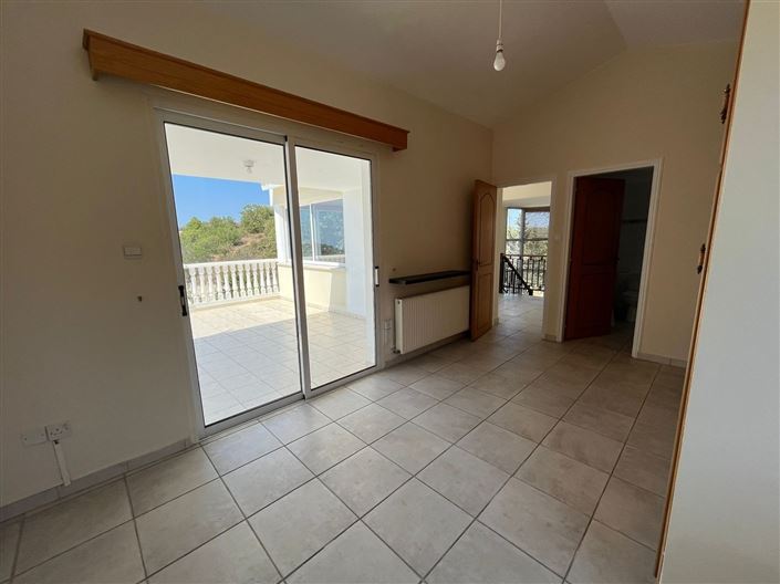 Image No.23-Maison de 3 chambres à vendre à Tsada