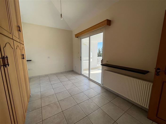 Image No.28-Maison de 3 chambres à vendre à Tsada