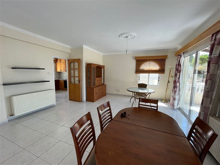 Image No.7-Maison de 3 chambres à vendre à Tsada