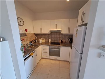 4fc422f1-616a-4b5c-b372-642312bdb946